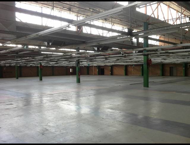 17,572M² WAREHOUSE TO LET IN EPPING INDUSTRIAL